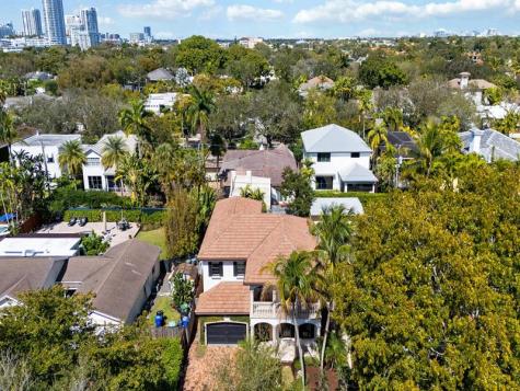 1125 SE 8th Street Fort Lauderdale FL 33316