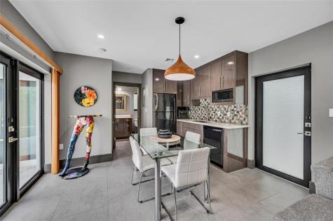 309 NE 21st Court Wilton Manors FL 33305