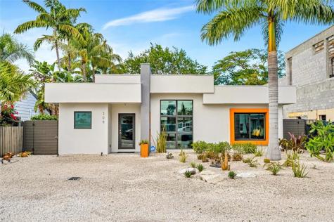 309 NE 21st Court Wilton Manors FL 33305