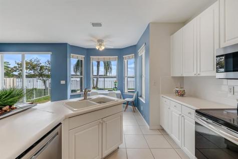 3692 Coco Lake Drive Coconut Creek FL 33073