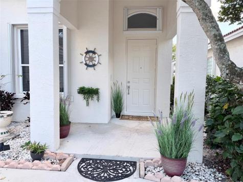3692 Coco Lake Drive Coconut Creek FL 33073