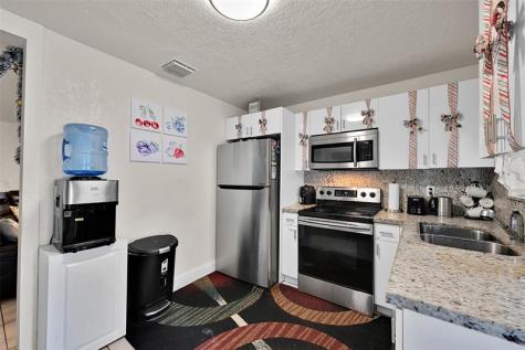 6250 SW 39th Street Davie FL 33314