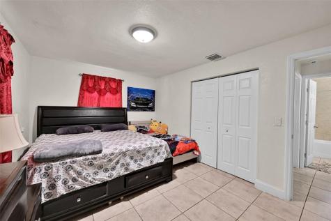 6250 SW 39th Street Davie FL 33314