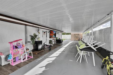 6250 SW 39th Street Davie FL 33314