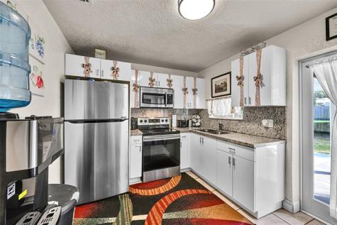 6250 SW 39th Street Davie FL 33314