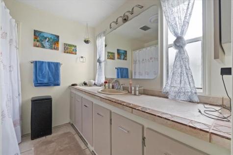 5343 NW 4th Terrace Deerfield Beach FL 33064