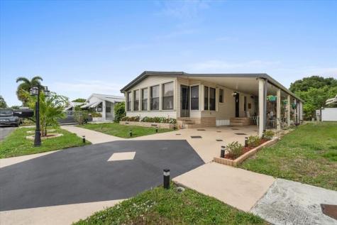 5343 NW 4th Terrace Deerfield Beach FL 33064