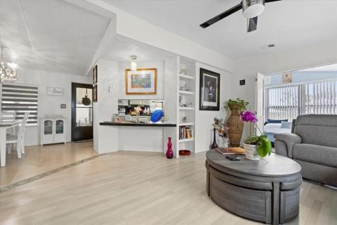 5343 NW 4th Terrace Deerfield Beach FL 33064