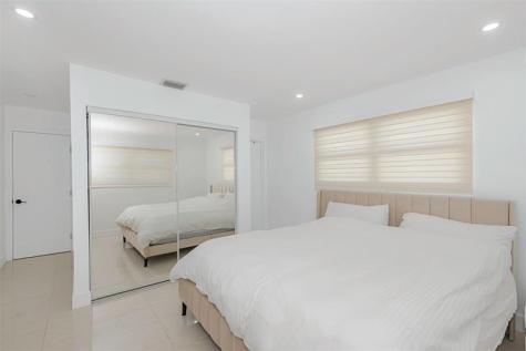 825 Argonaut Isle Dania Beach FL 33004
