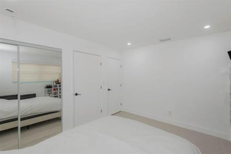 825 Argonaut Isle Dania Beach FL 33004