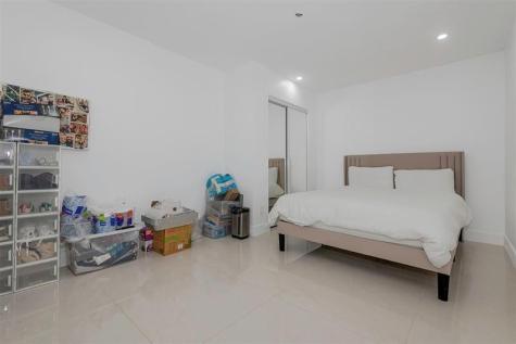 825 Argonaut Isle Dania Beach FL 33004