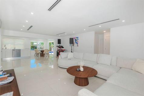 825 Argonaut Isle Dania Beach FL 33004