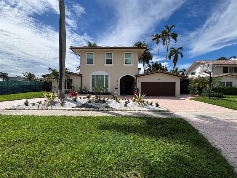 4821 NE 28th Avenue Lighthouse Point FL 33064
