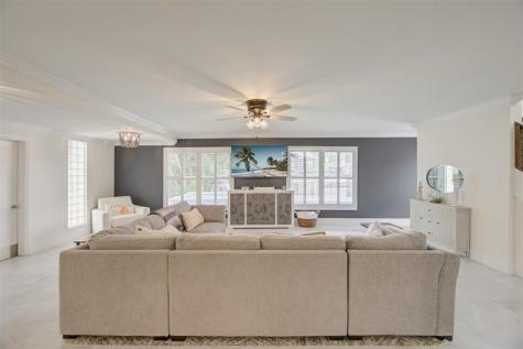 4821 NE 28th Avenue Lighthouse Point FL 33064