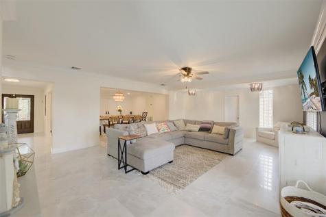 4821 NE 28th Avenue Lighthouse Point FL 33064