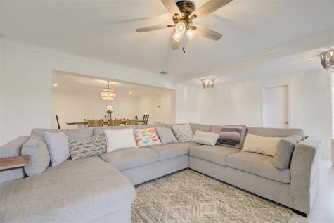 4821 NE 28th Avenue Lighthouse Point FL 33064