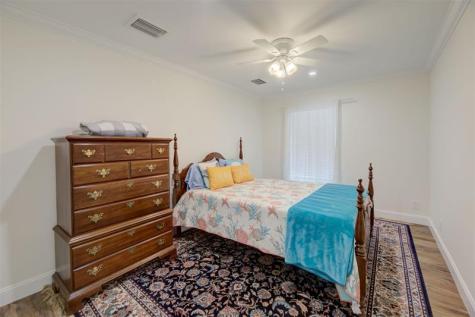 4821 NE 28th Avenue Lighthouse Point FL 33064
