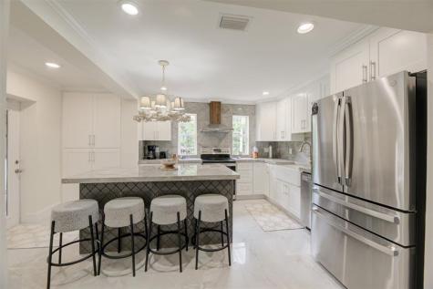 4821 NE 28th Avenue Lighthouse Point FL 33064