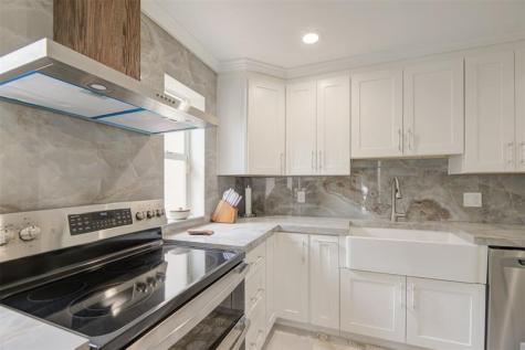 4821 NE 28th Avenue Lighthouse Point FL 33064