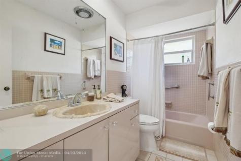 3820 NE 29th Avenue Lighthouse Point FL 33064