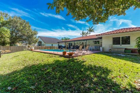 11721 NW 23rd Street Plantation FL 33323