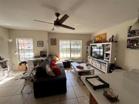 959 Azure Lane Weston FL 33326