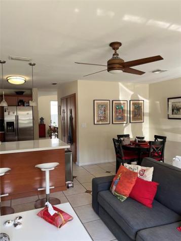 959 Azure Lane Weston FL 33326