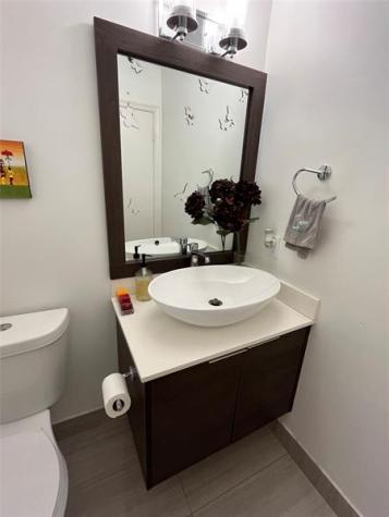 959 Azure Lane Weston FL 33326