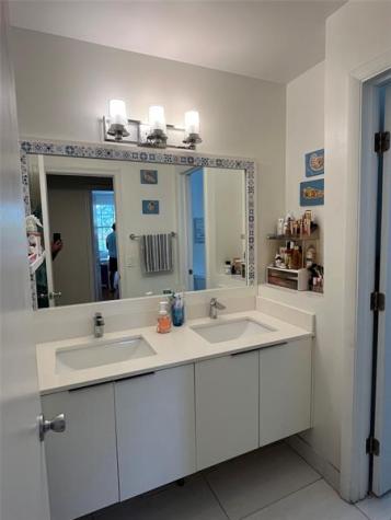 959 Azure Lane Weston FL 33326