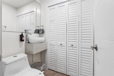 2621 NE 20th Street Pompano Beach FL 33064