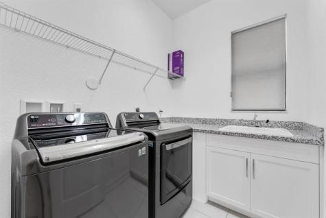 1286 SW 113th Way Pembroke Pines FL 33025