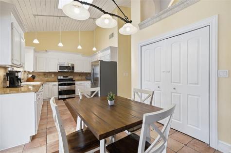 340 Apache Lane Boca Raton FL 33487