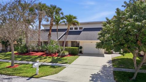 340 Apache Lane Boca Raton FL 33487