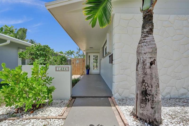1424 Adams Street Hollywood FL 33020