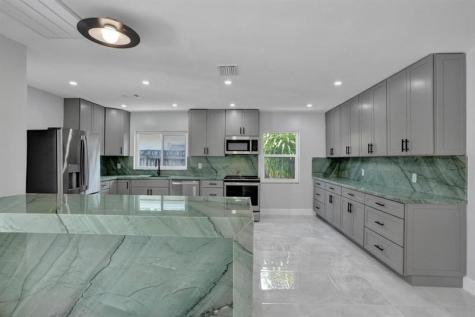 1424 Adams Street Hollywood FL 33020