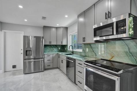 1424 Adams Street Hollywood FL 33020