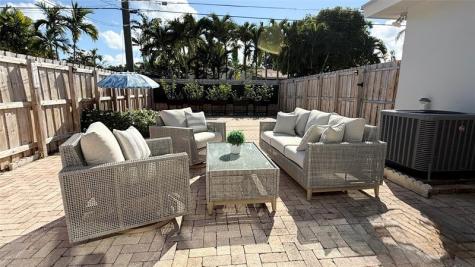 1424 Adams Street Hollywood FL 33020