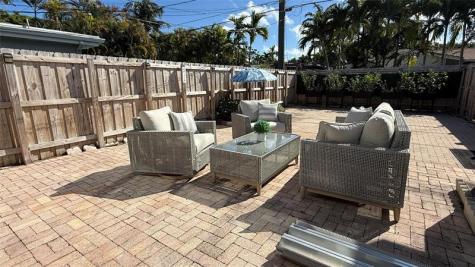 1424 Adams Street Hollywood FL 33020