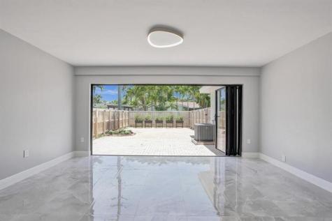 1424 Adams Street Hollywood FL 33020