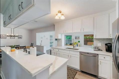 2521 NE 51st Street Lighthouse Point FL 33064