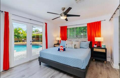 2521 NE 51st Street Lighthouse Point FL 33064