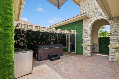 9265 Porto Way Parkland FL 33076
