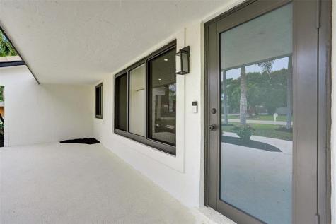 518 Linnet Circle Delray Beach FL 33444