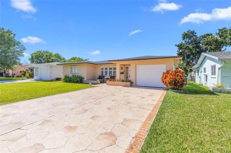 5607 NW 49th Avenue Tamarac FL 33319