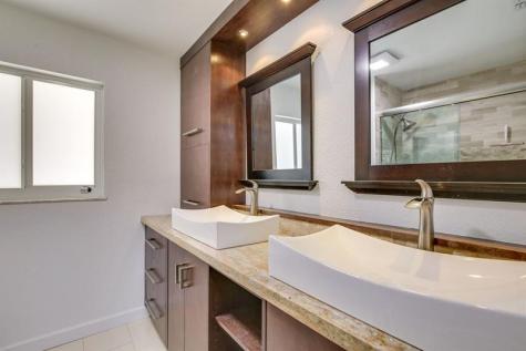 3530 NE 13th Avenue Oakland Park FL 33334