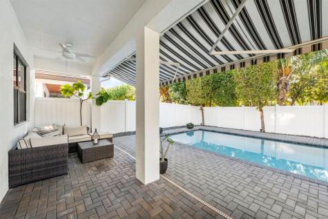 4919 Whispering Way Fort Lauderdale FL 33312