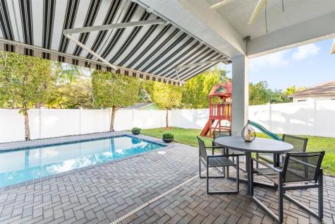 4919 Whispering Way Fort Lauderdale FL 33312