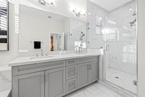 4919 Whispering Way Fort Lauderdale FL 33312
