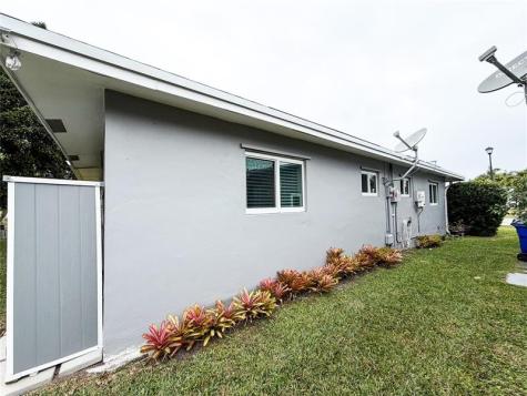 6820 Margate Boulevard Margate FL 33063