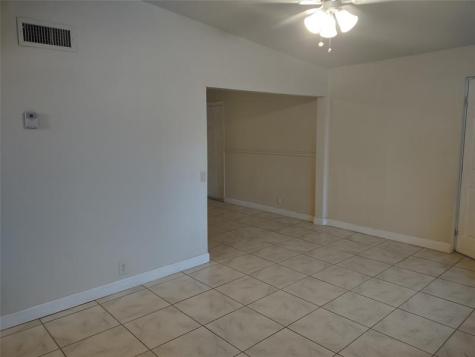 128 Miami Gardens Road West Park FL 33023